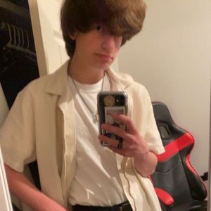 Meet your Posher, Evan